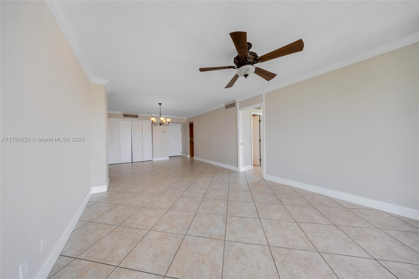 BISCAYA IV CONDO - Residential