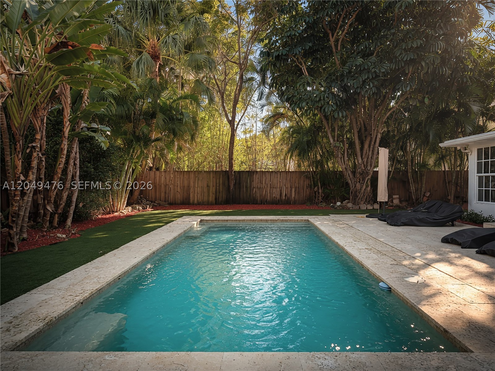 5835 La Gorce Dr