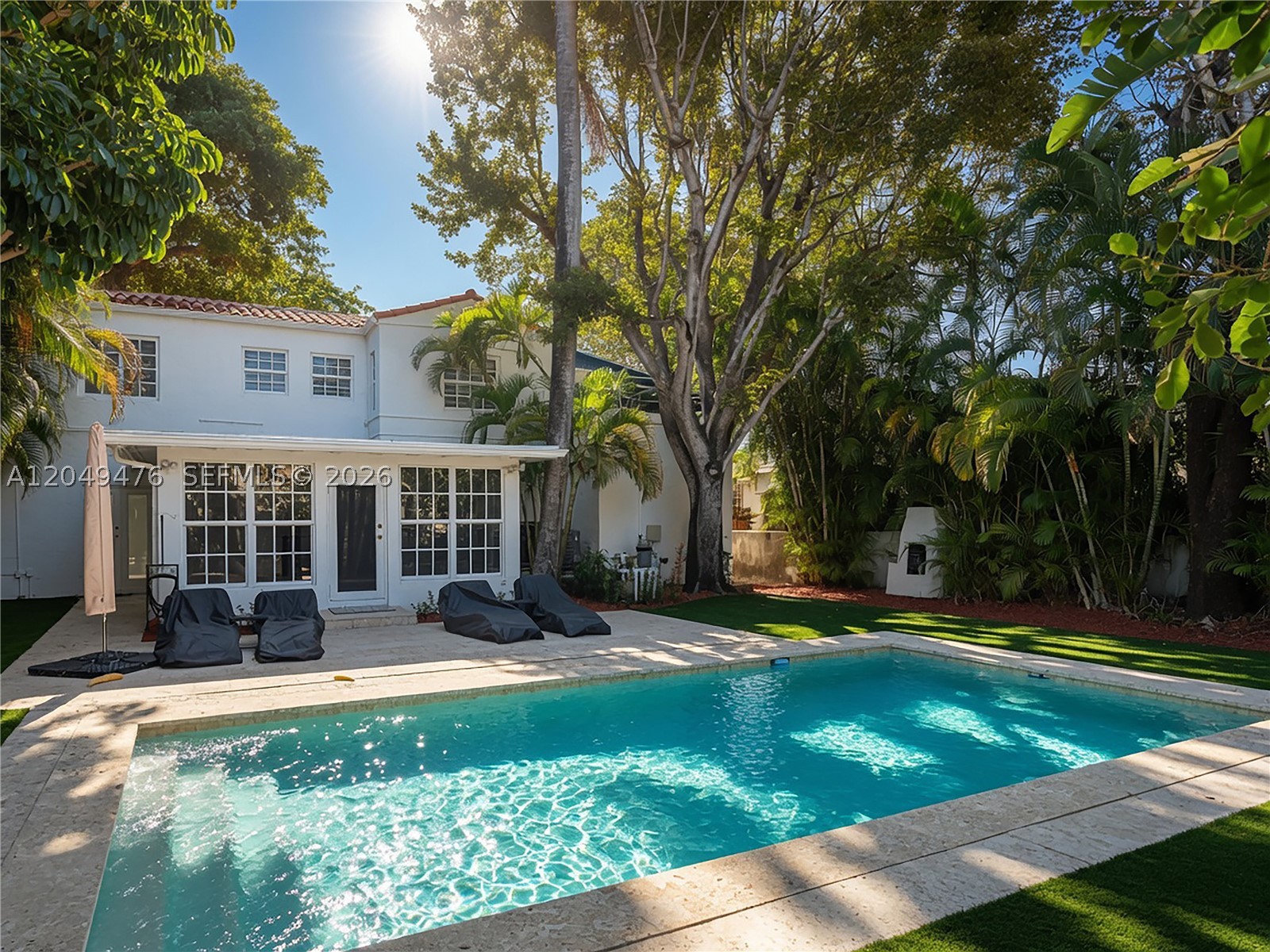 5835 La Gorce Dr