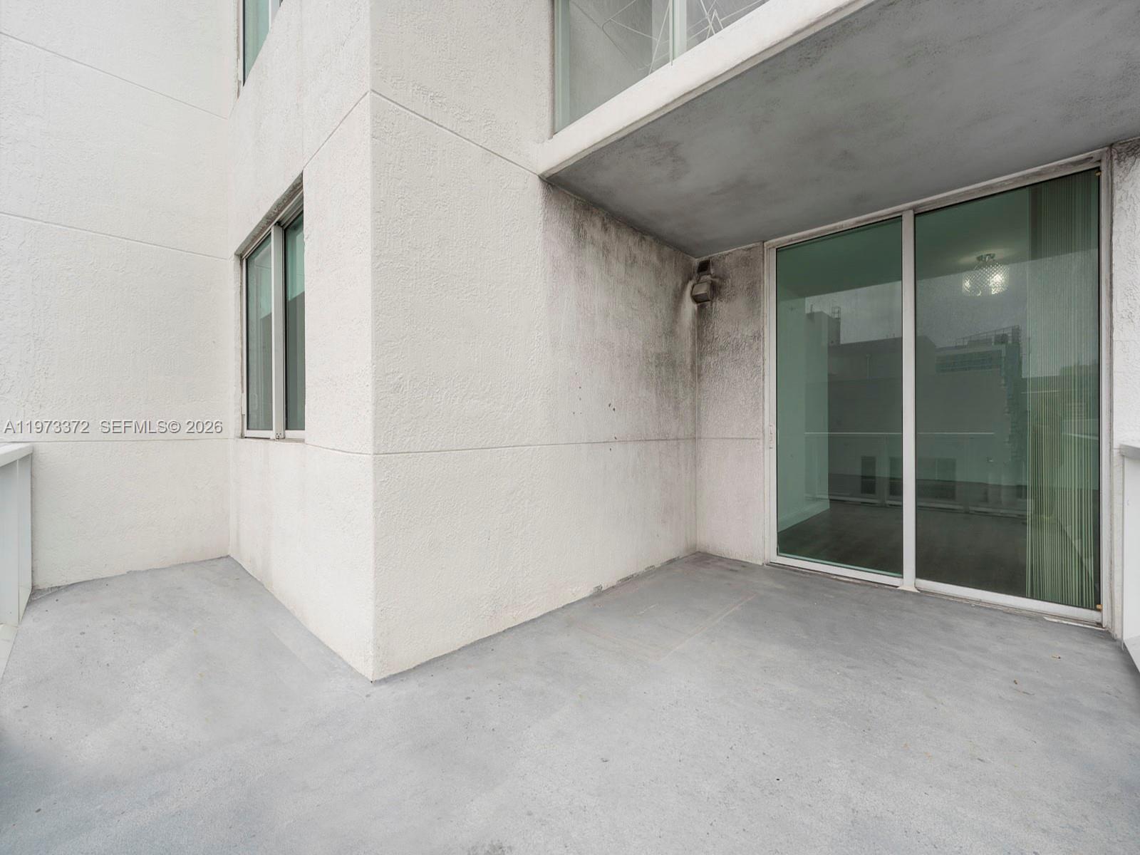 VIZCAYNE SOUTH CONDO - Residential