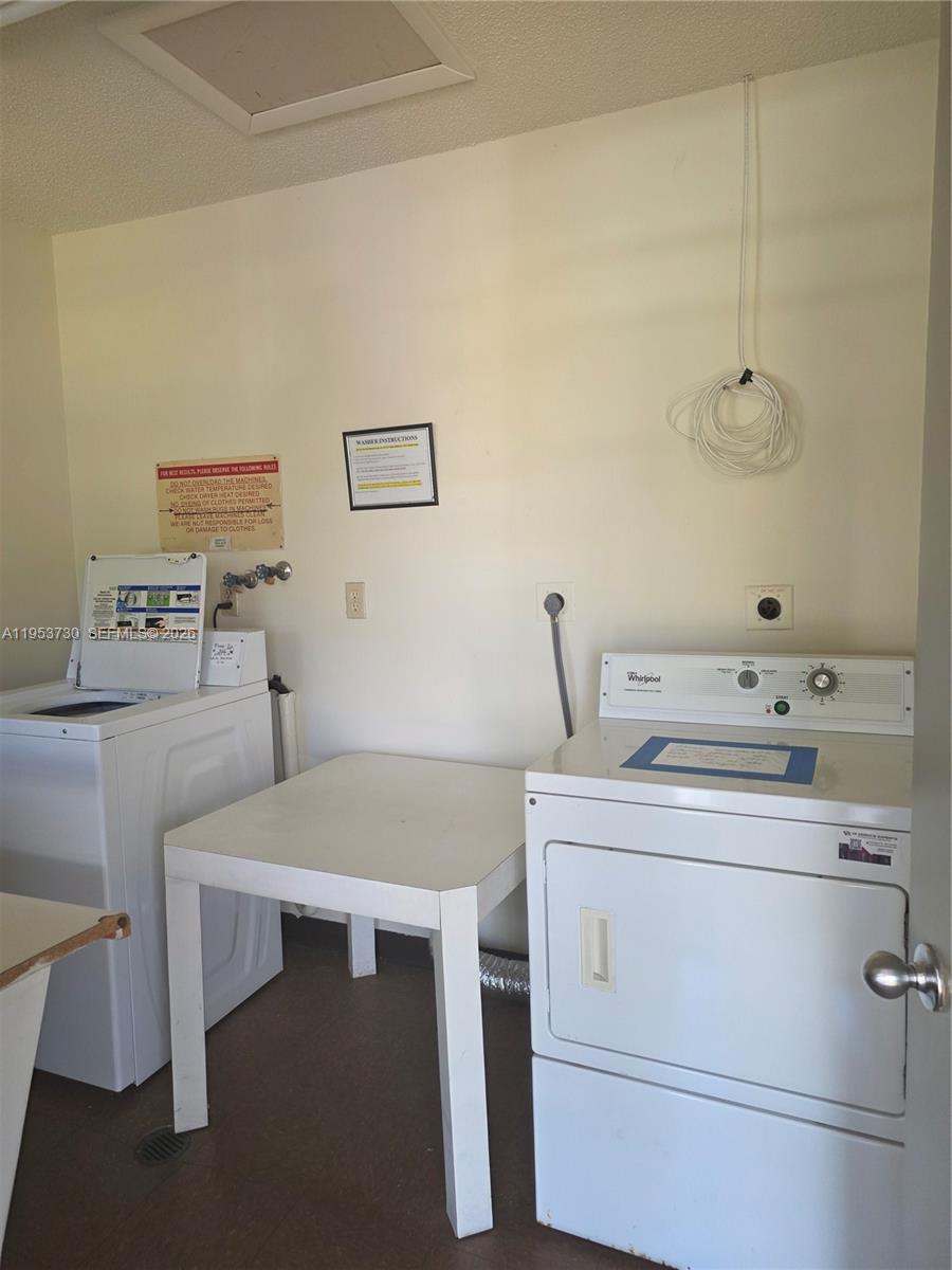 NASSAU VILLAGE WYNMOOR CO - Residential