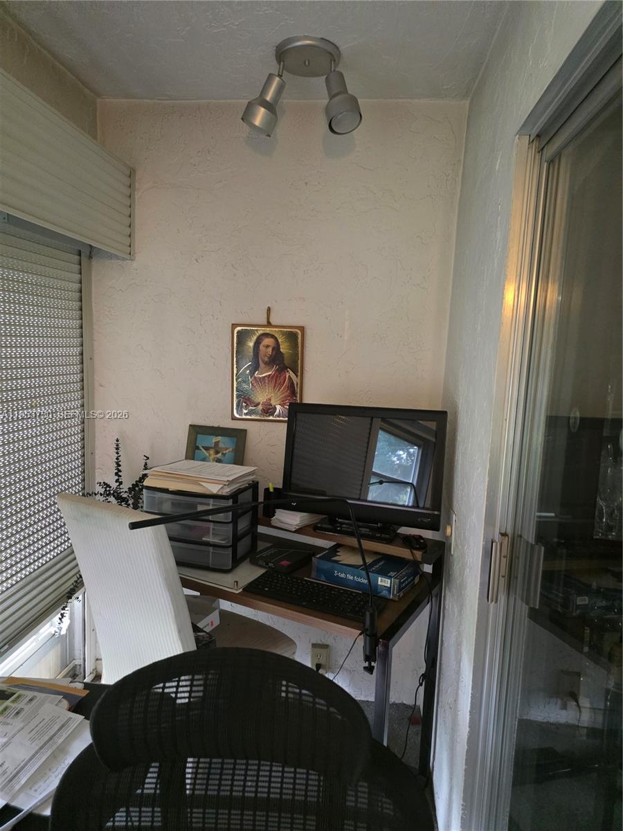 NASSAU VILLAGE WYNMOOR CO - Residential