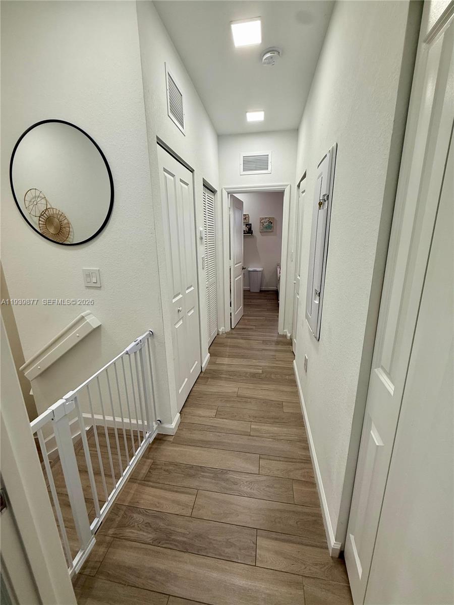 ENCLAVE SOUTH PHASE 2 - Residential