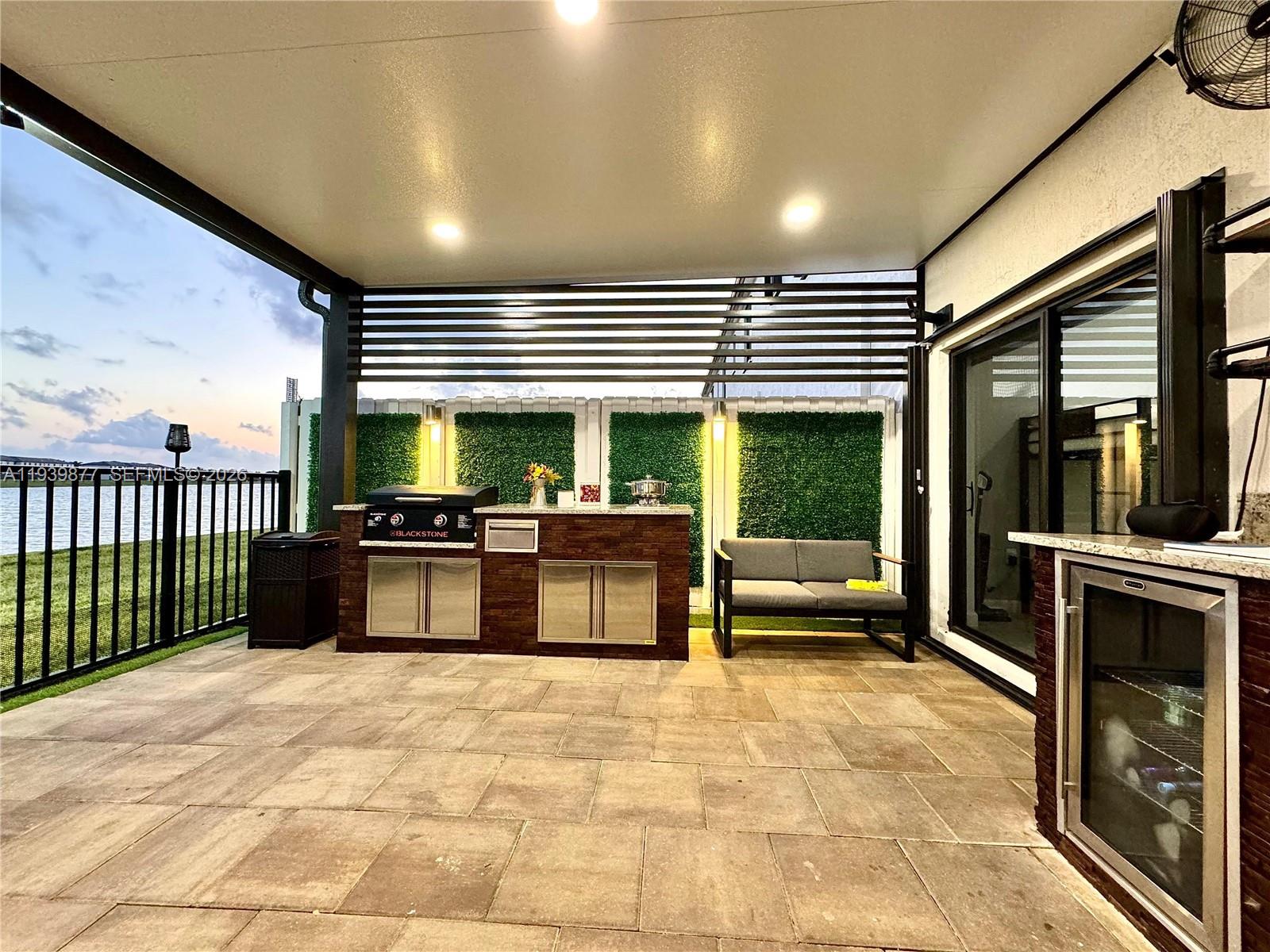 ENCLAVE SOUTH PHASE 2 - Residential