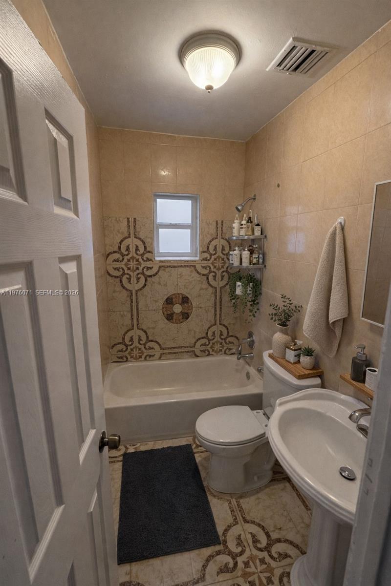 HALOCK NO 2 - Residential