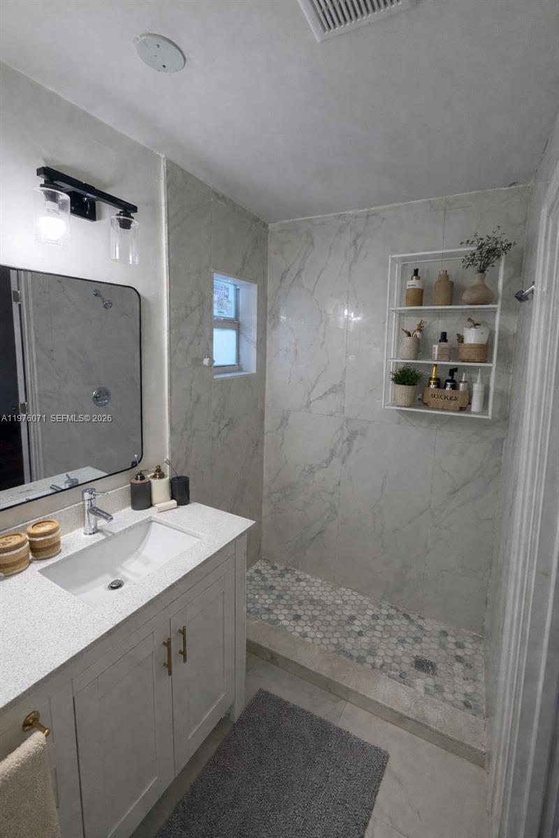 HALOCK NO 2 - Residential