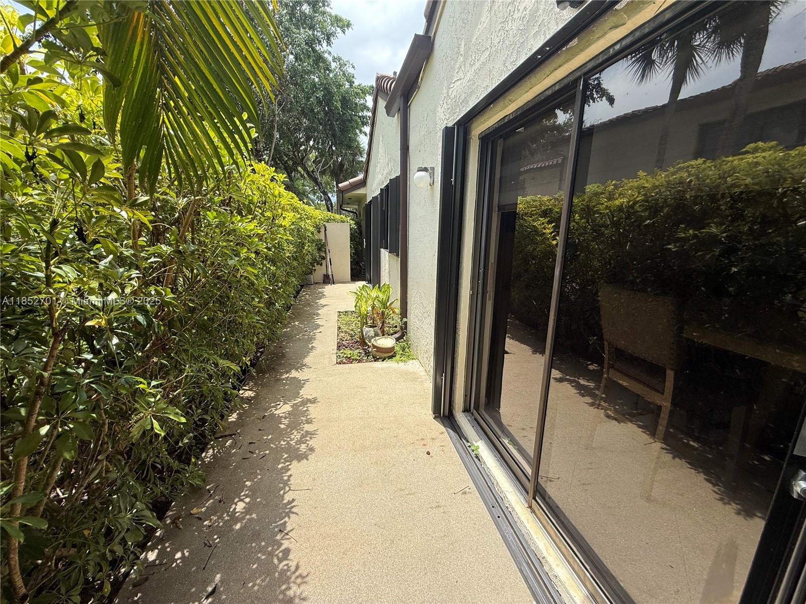 GLADES OF BOCA LAGO CONDO - Residential