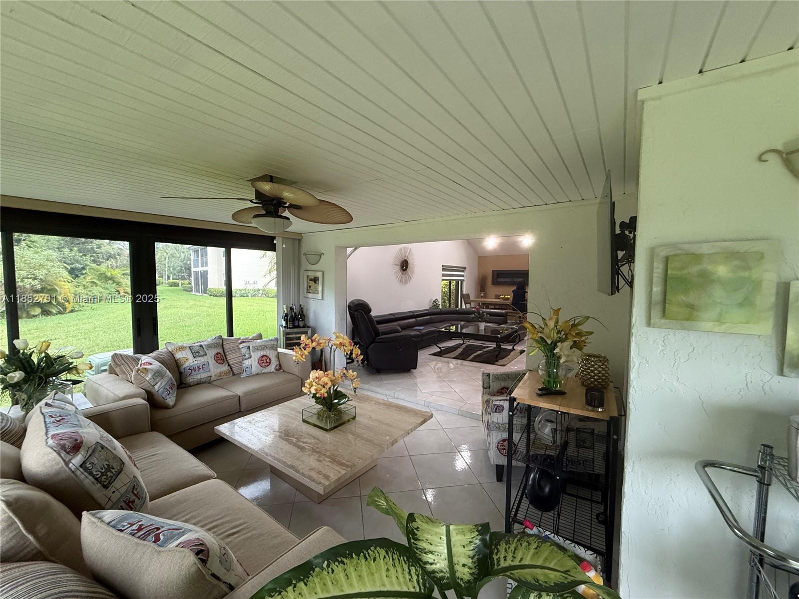 GLADES OF BOCA LAGO CONDO - Residential