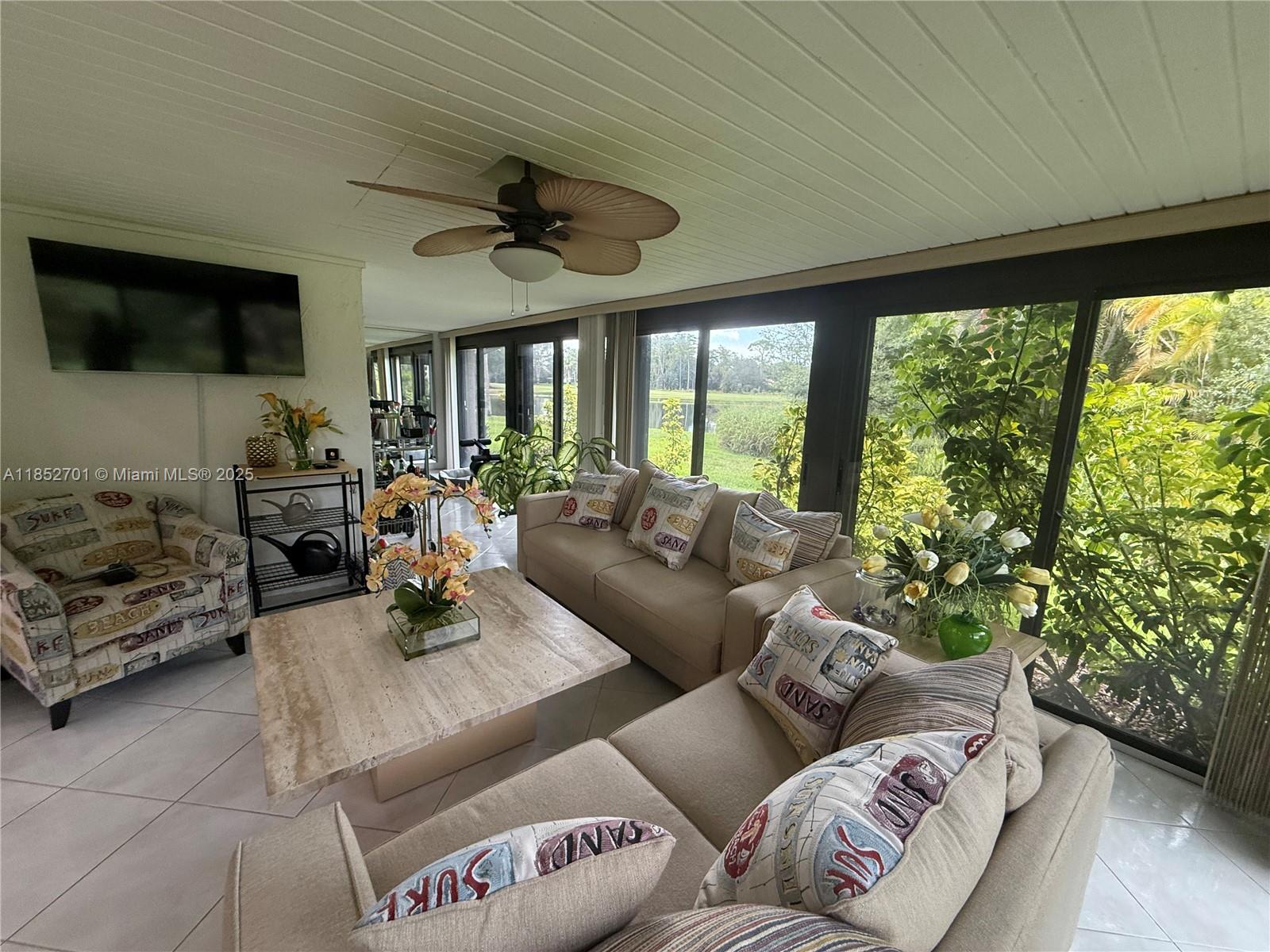 GLADES OF BOCA LAGO CONDO - Residential