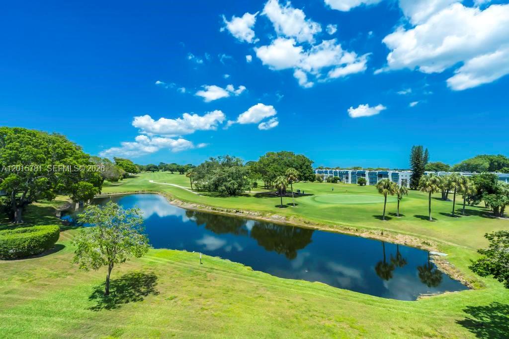 ORIOLE GOLF & TENNIS CLUB - Residential