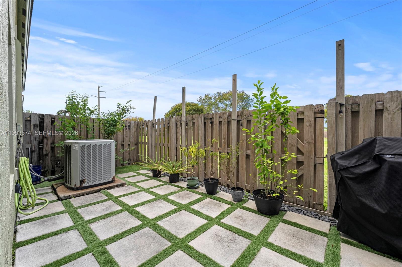 CALI GREENS - Residential