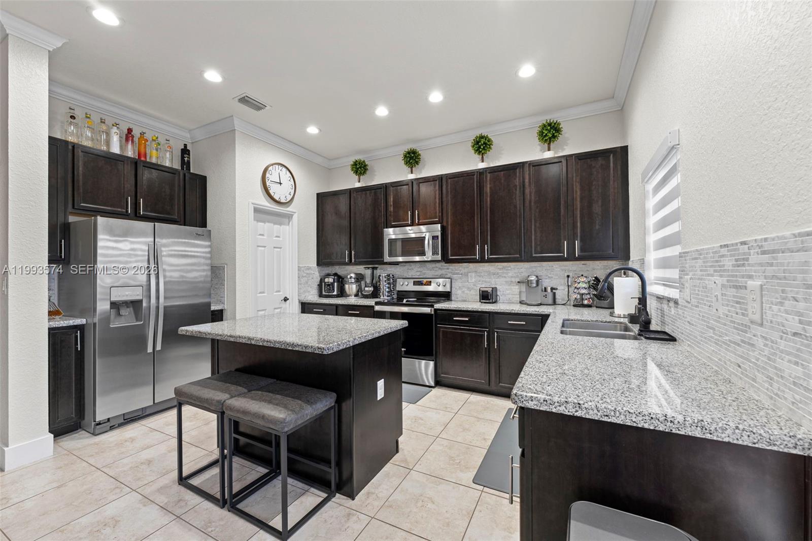 CALI GREENS - Residential