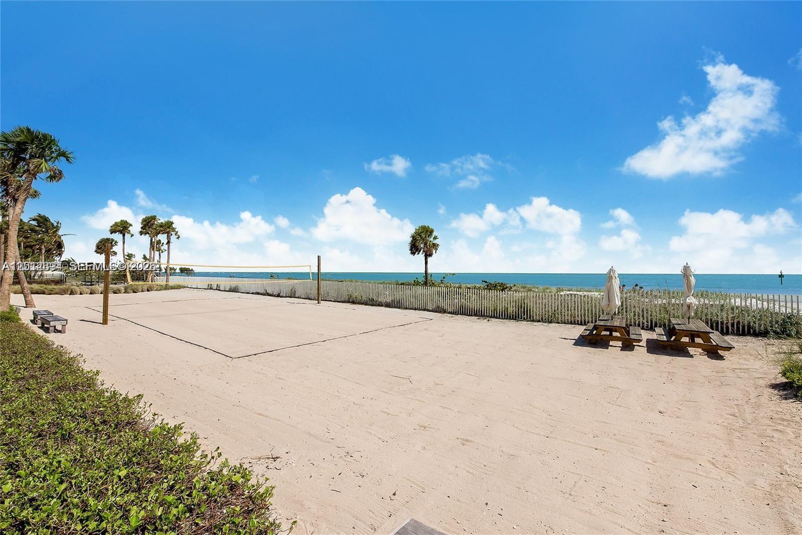 OCEANA KEY BISCAYNE CONDO - Residential