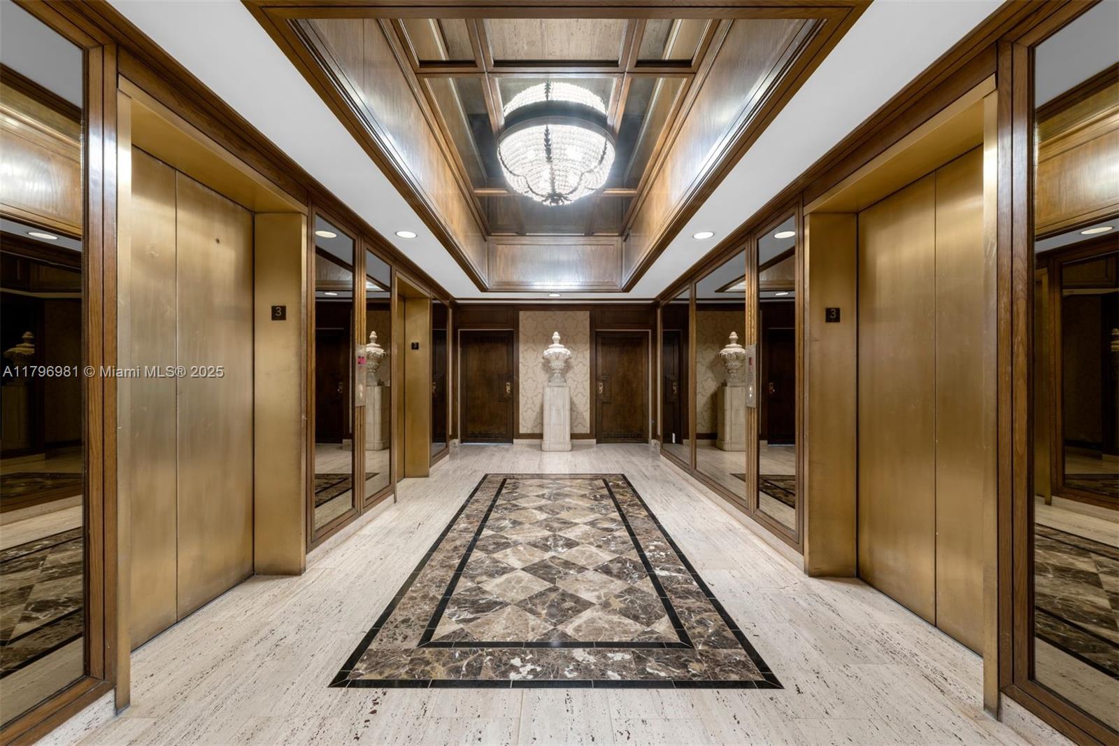 BALMORAL CONDO - Residential