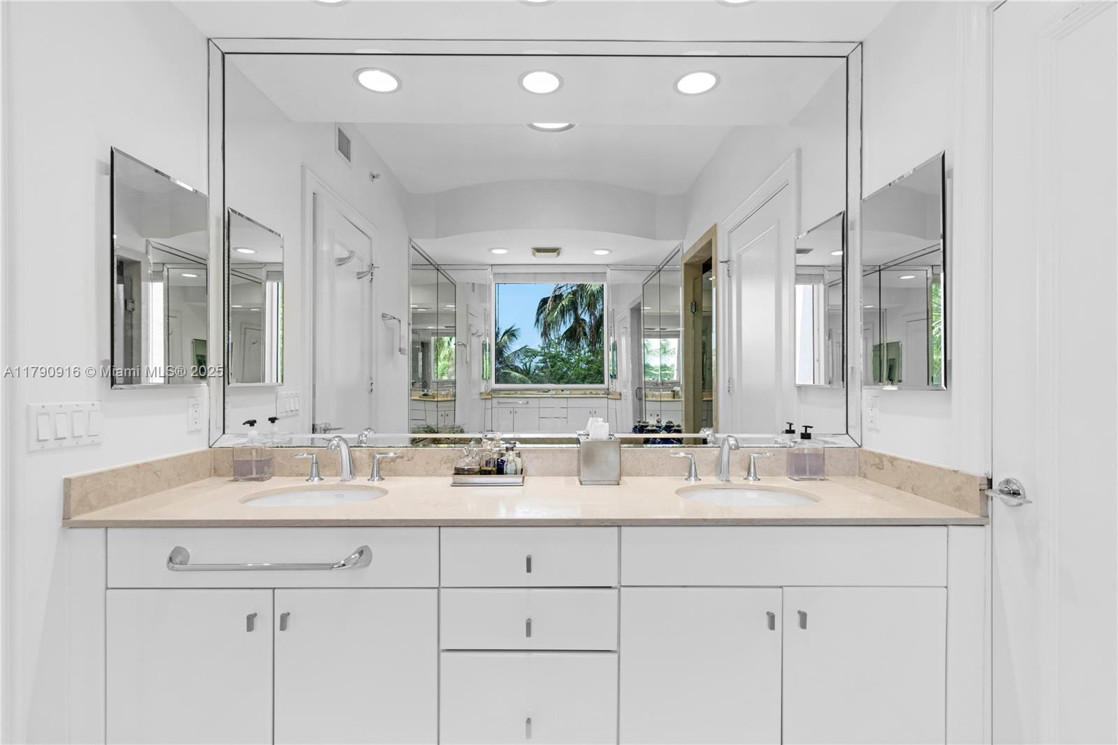 The Ocean Club - Residential