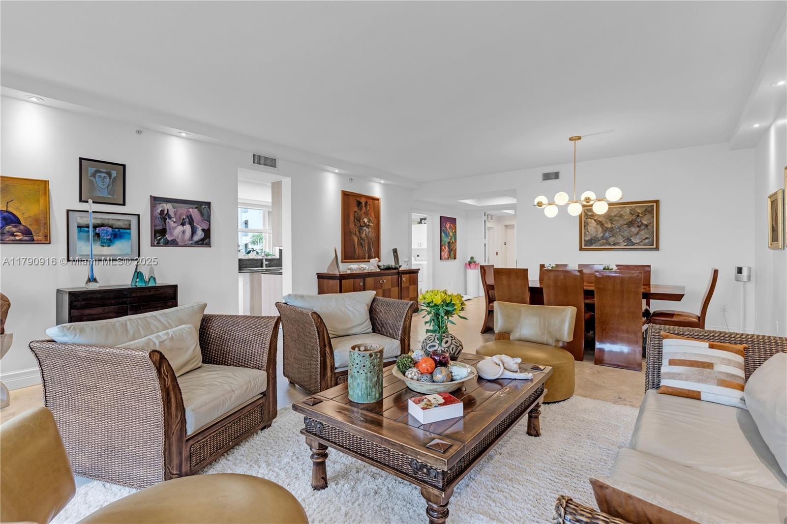 727 Crandon Blvd 401