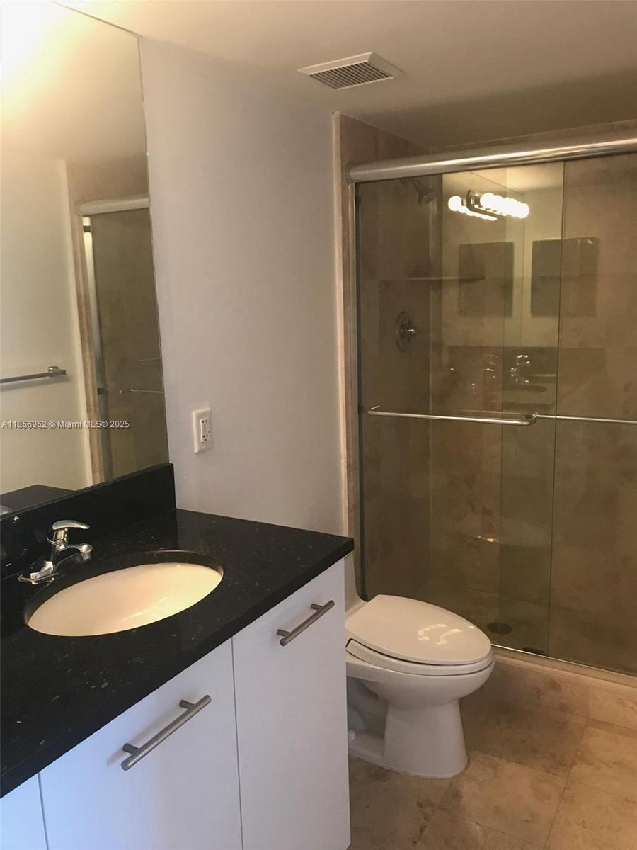 PARC CENTRAL AVENTURA SOU - Residential Lease