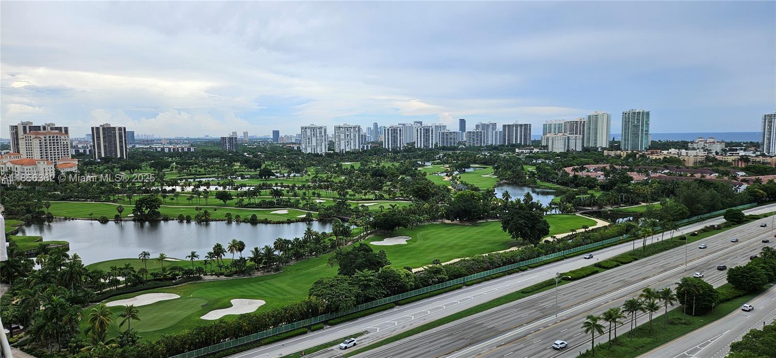 PARC CENTRAL AVENTURA SOU - Residential Lease