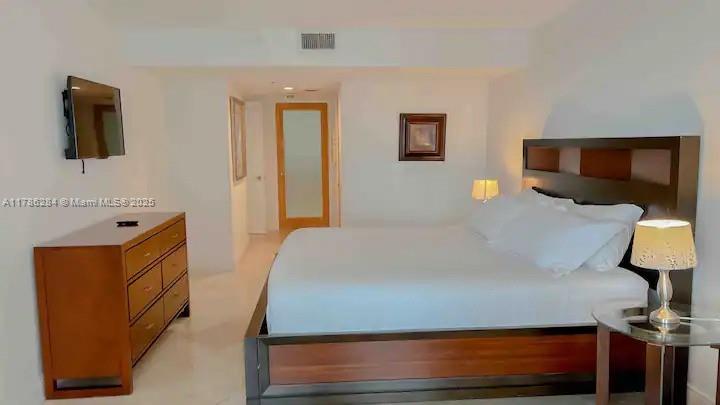 THE GRAND FKA VENETIA - Residential Lease