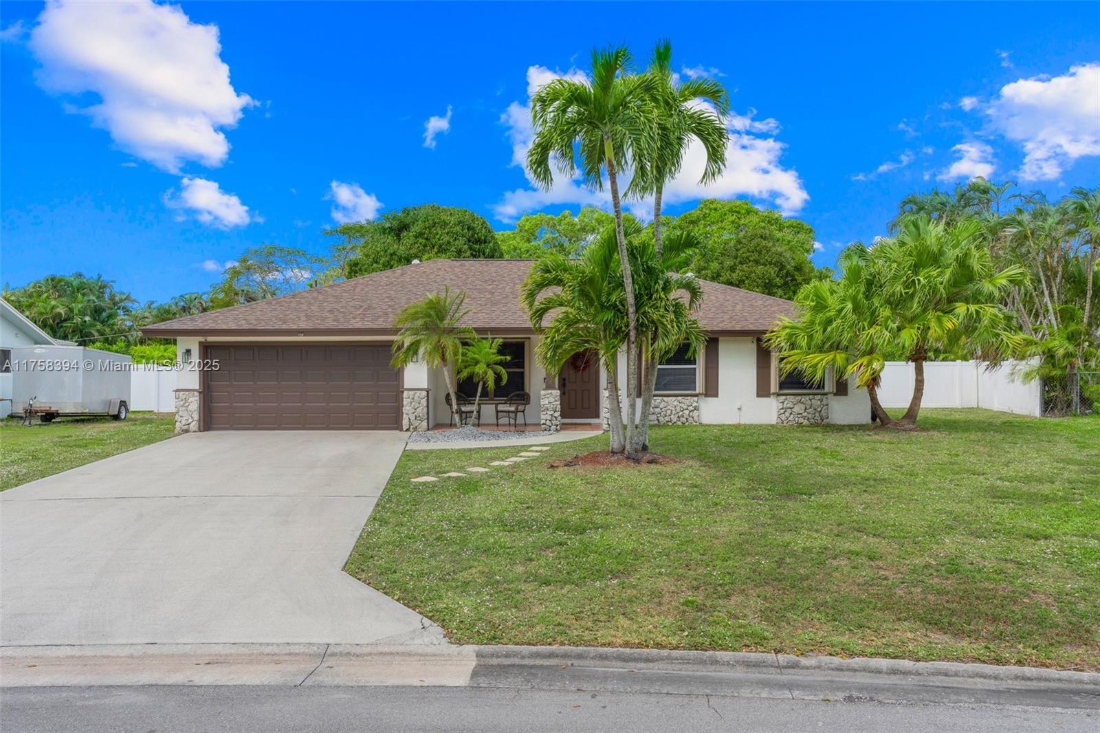 343 Sandpiper Ave