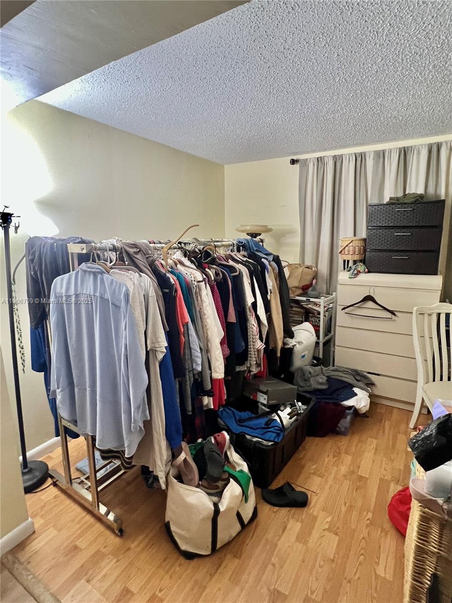 PARADISE GARDENS SEC 4 - Residential