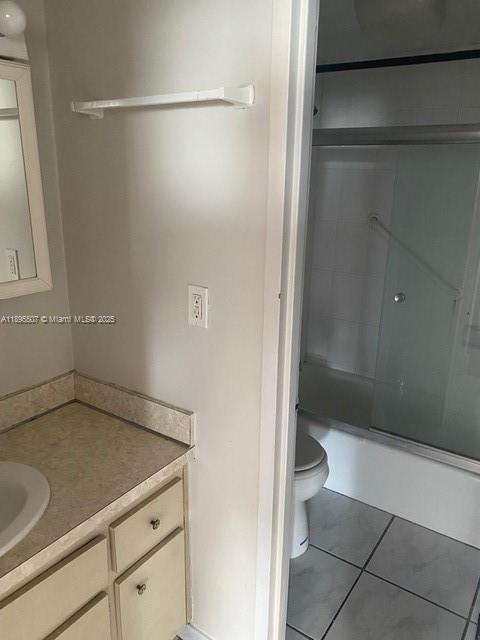 TRITON TOWER CONDO - Residential Lease
