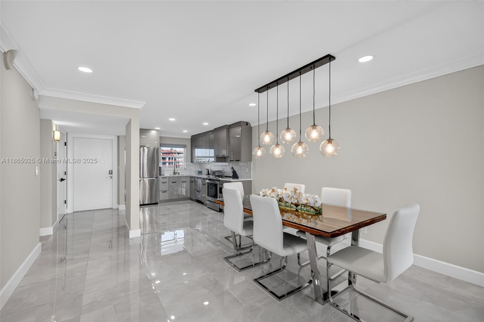 511 Bayshore Dr 1005