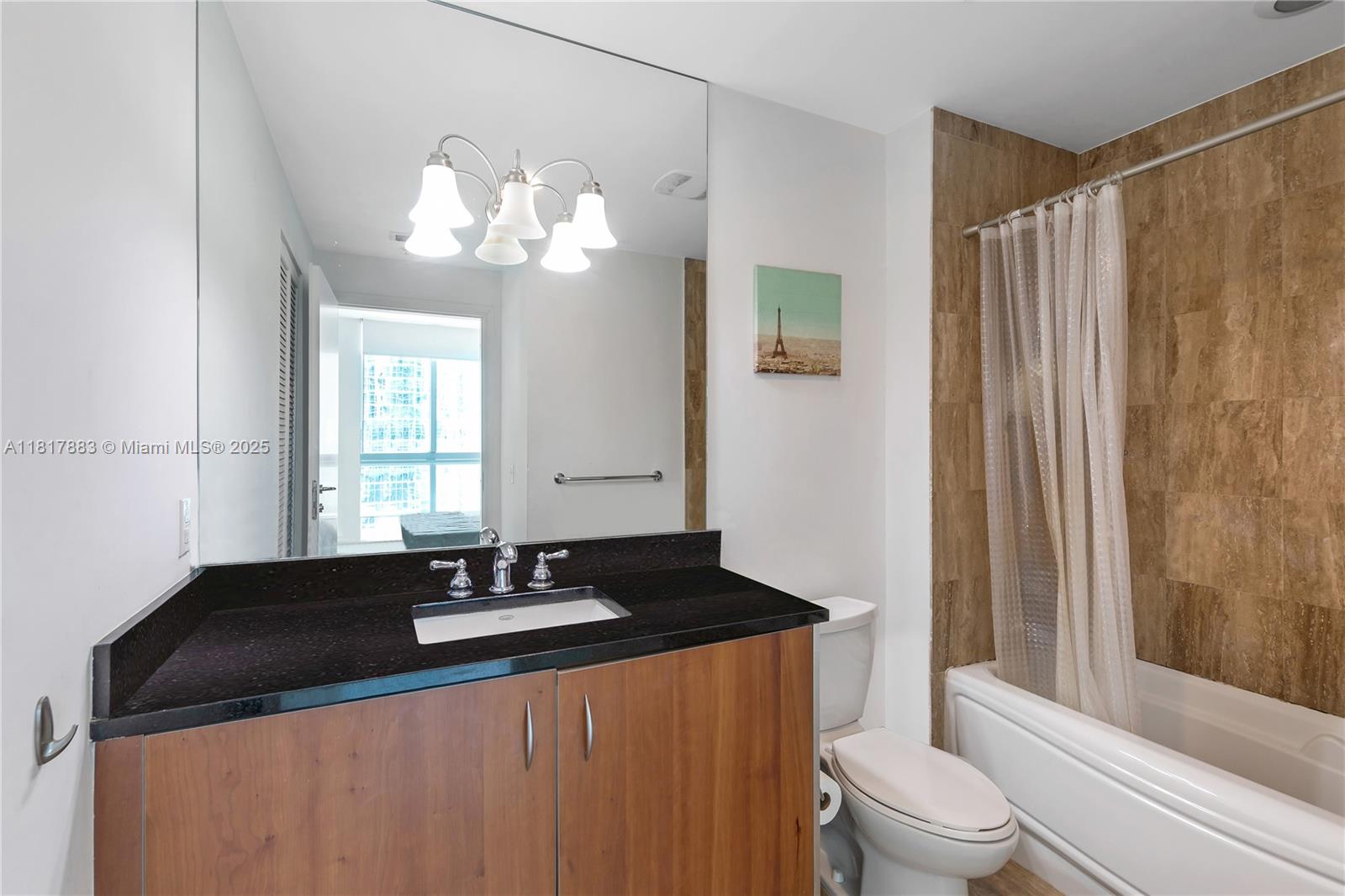 MET 1 CONDO - Residential Lease