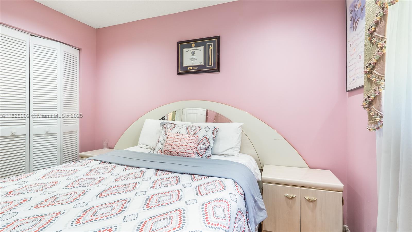FLAMINGO ESTATES - Residential