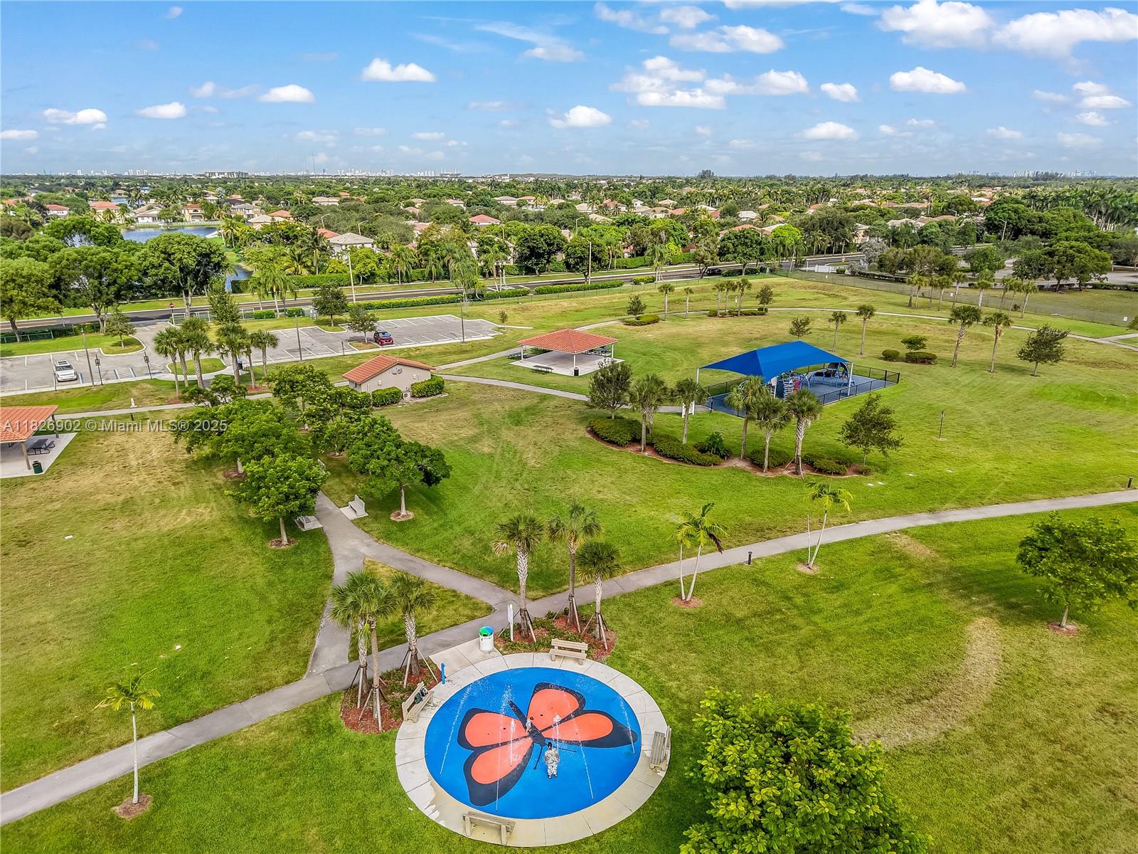 FLAMINGO ESTATES - Residential