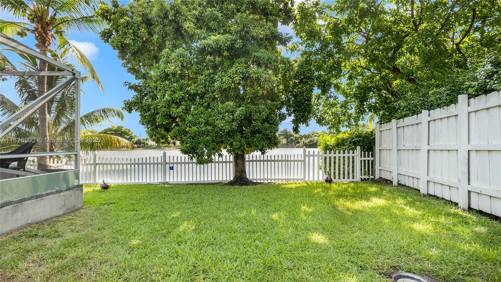 FLAMINGO ESTATES - Residential