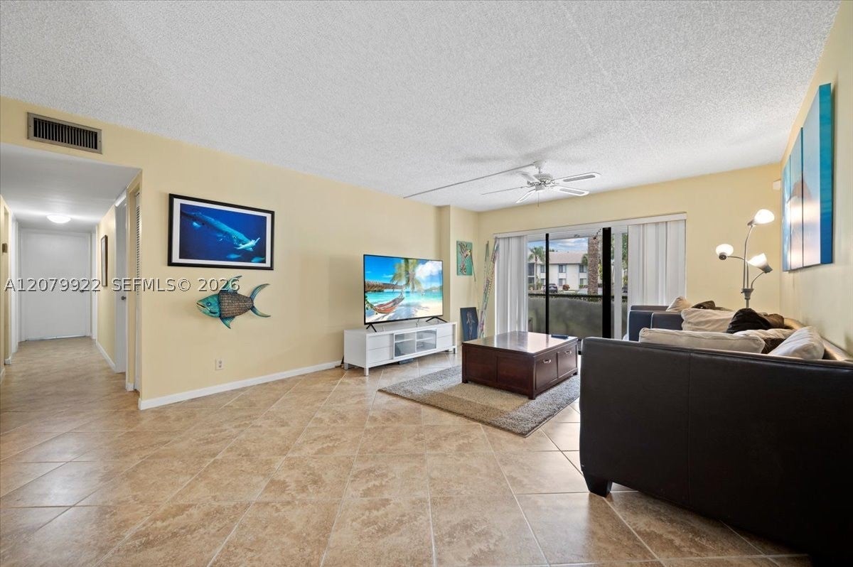 1014 Green Pine Blvd H1