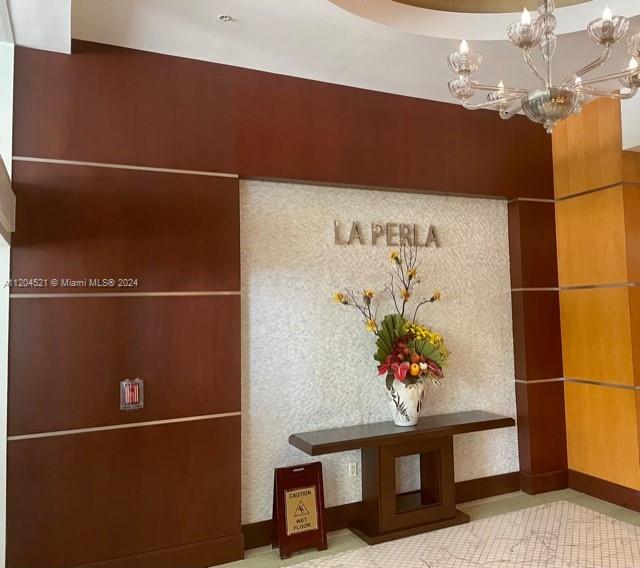 LA PERLA CONDO - Residential Lease