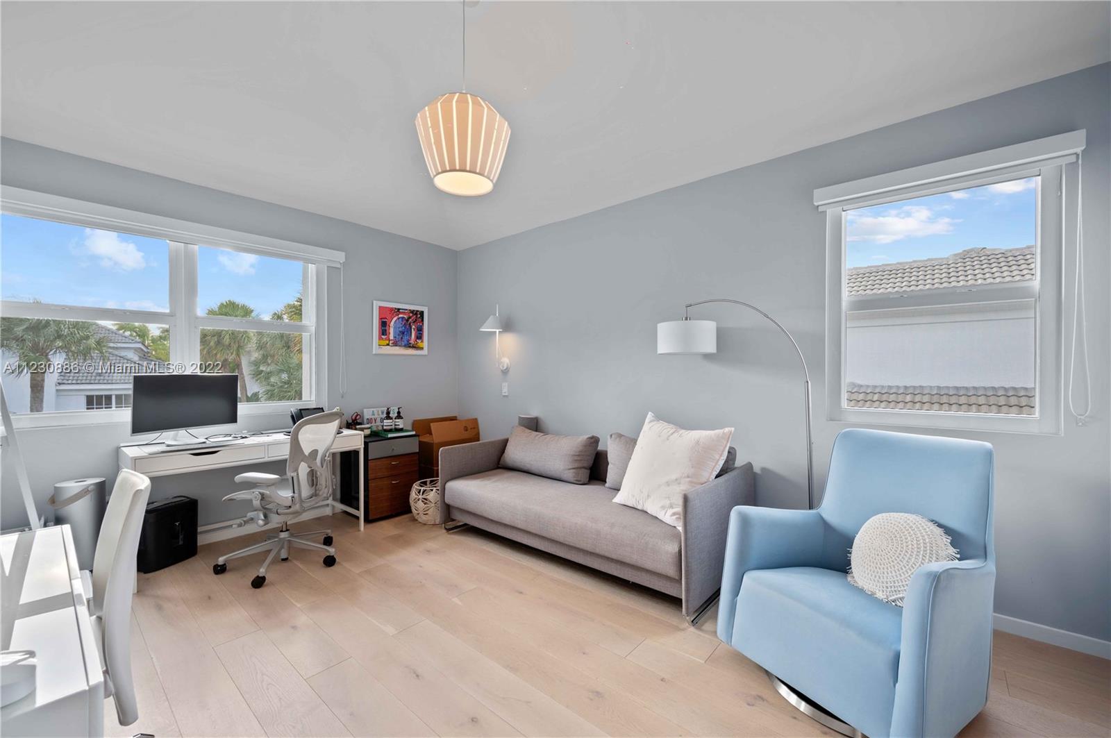 AVENTURA ESTATES - Residential