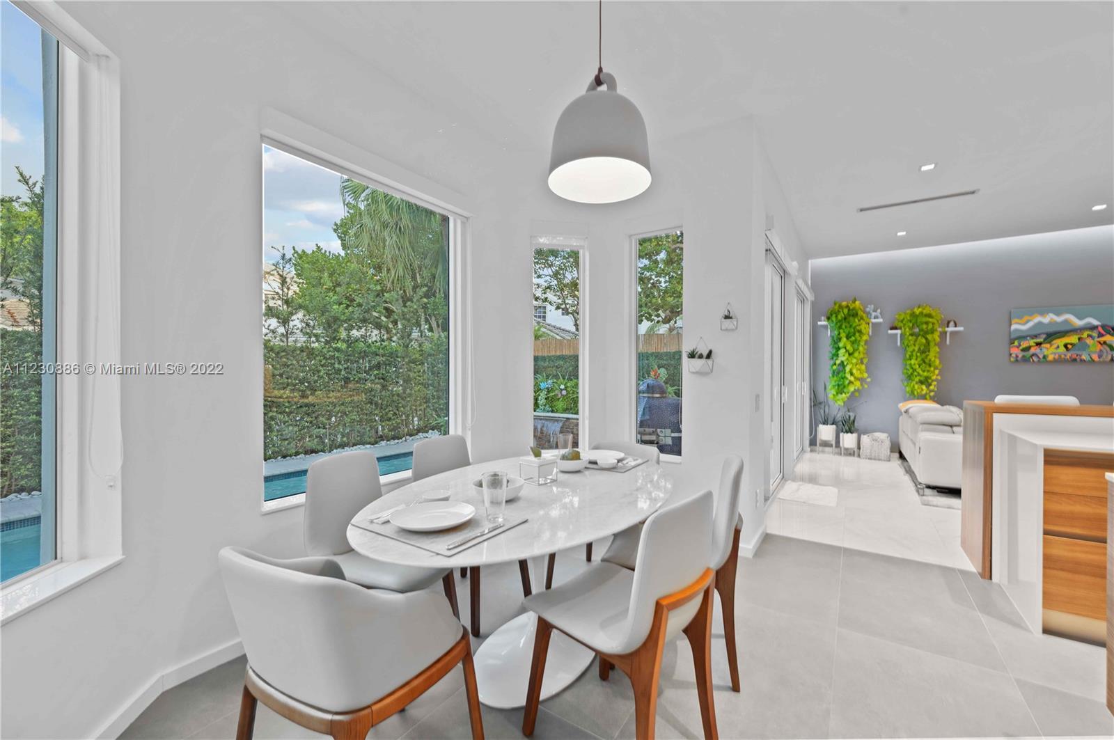 AVENTURA ESTATES - Residential