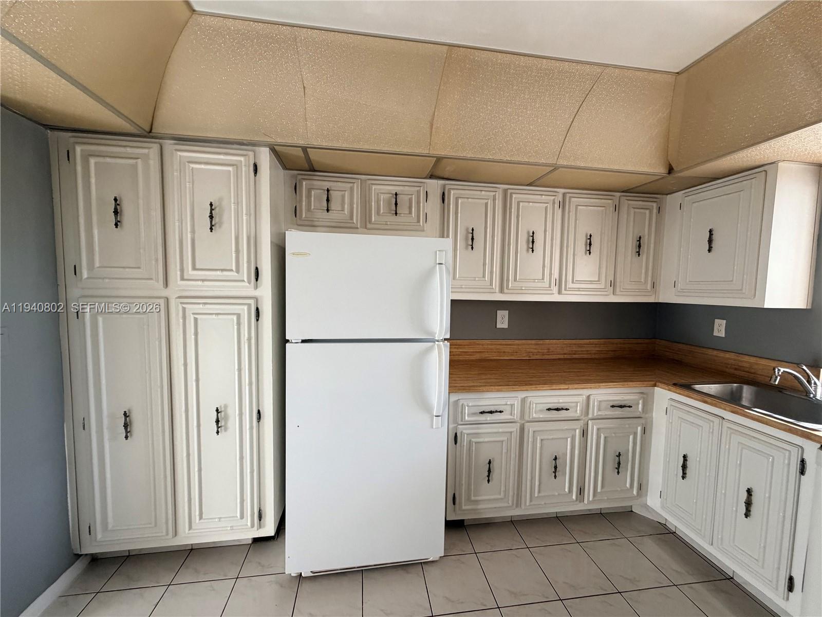 OCEANVIEW PARK CONDO - Residential