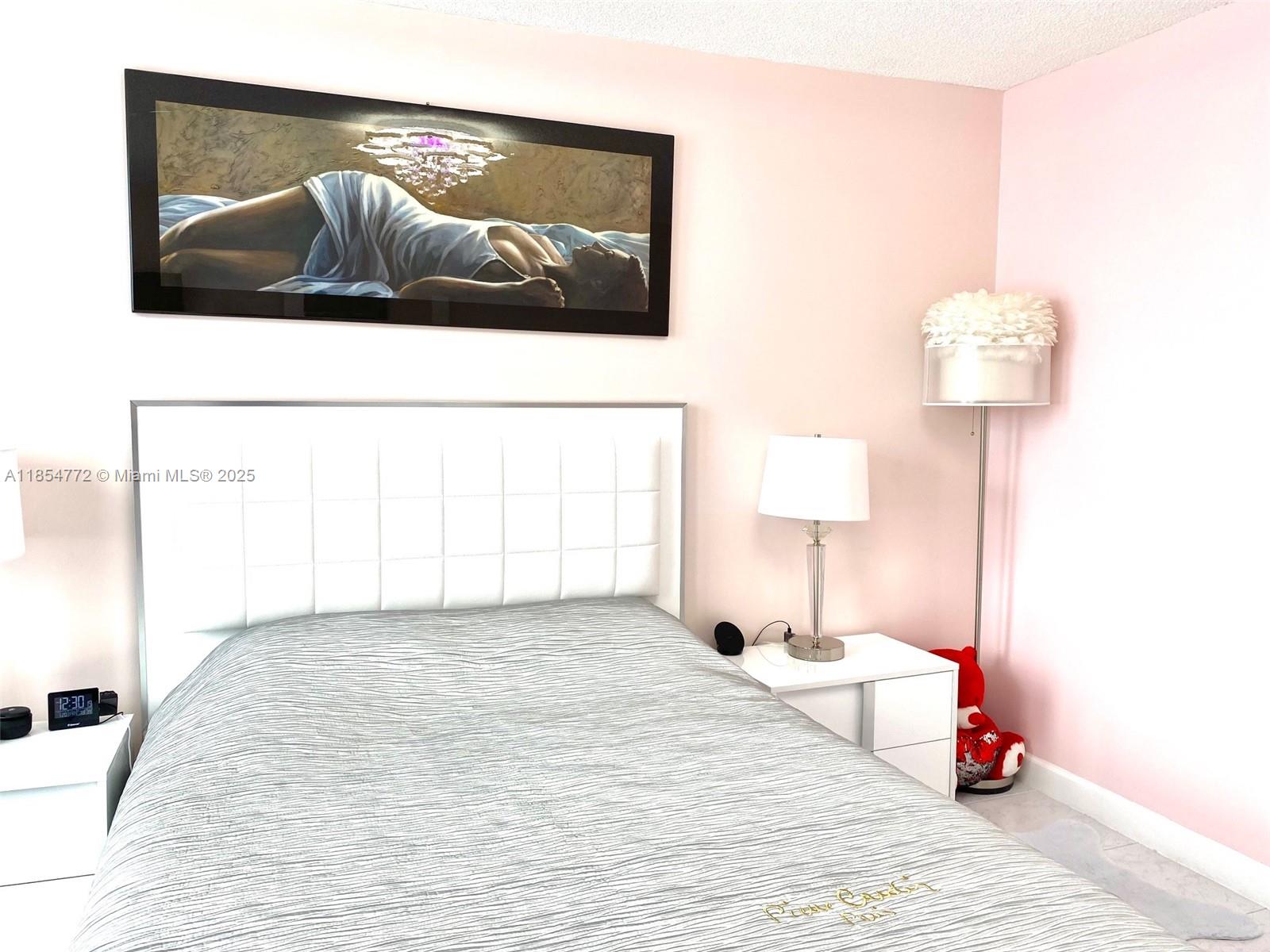 WINSTON TOWERS 200 - Residential