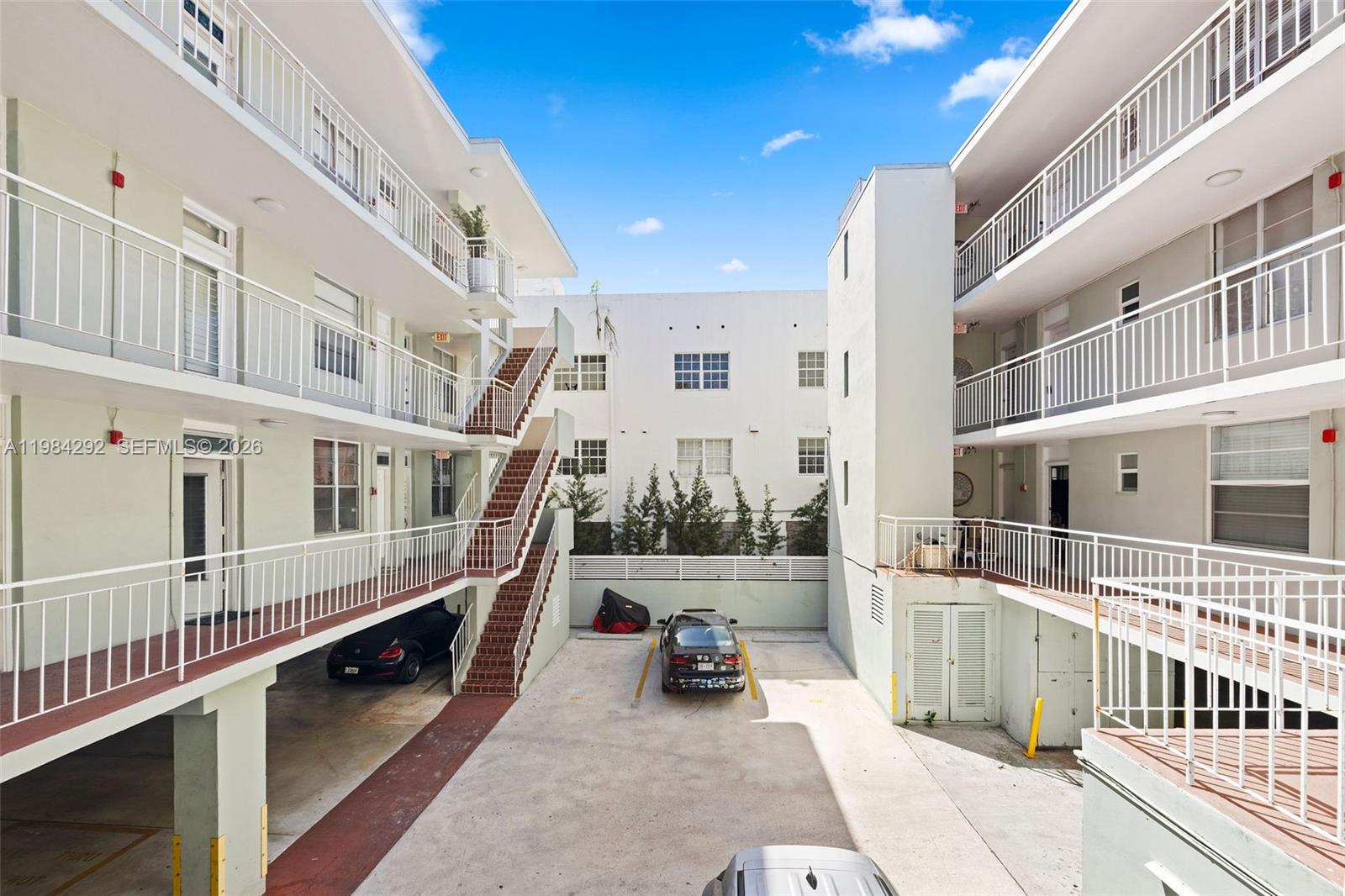 PENN 10 MANOR CONDO - Residential