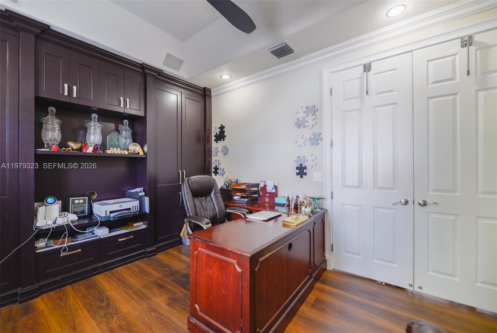 THREE ISLANDS 3RD SECTION - Residential