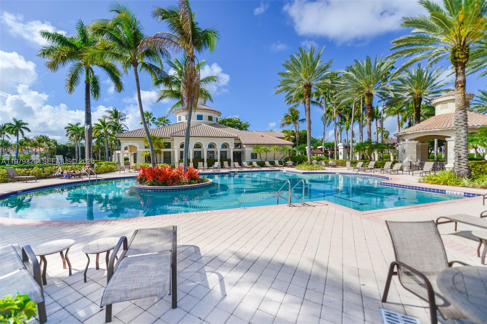 THREE ISLANDS 3RD SECTION - Residential