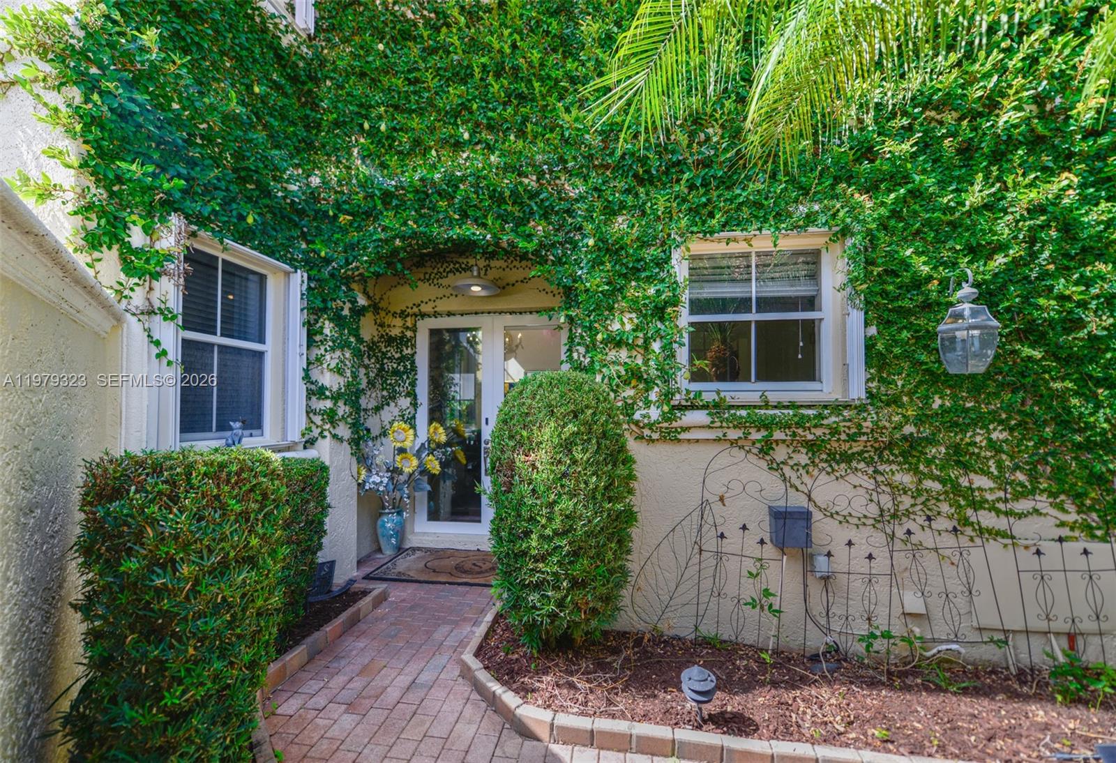 THREE ISLANDS 3RD SECTION - Residential