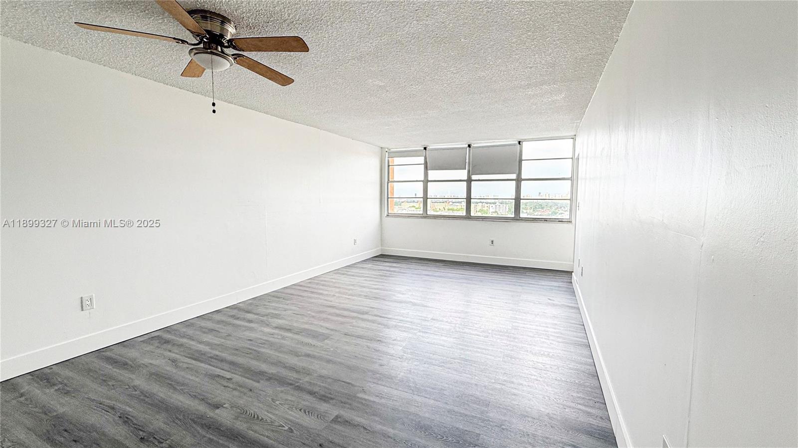 BUCKLEY TOWERS CONDO - EA - Residential