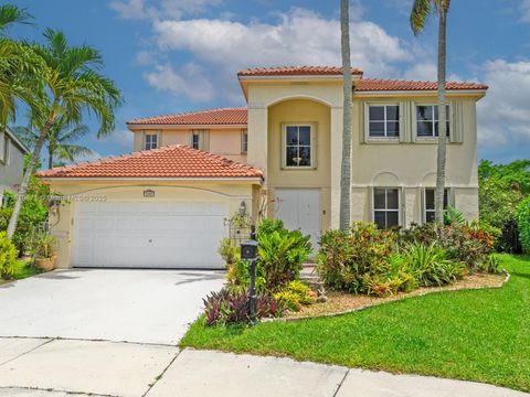4209 Pinewood Ln Weston FL 33331