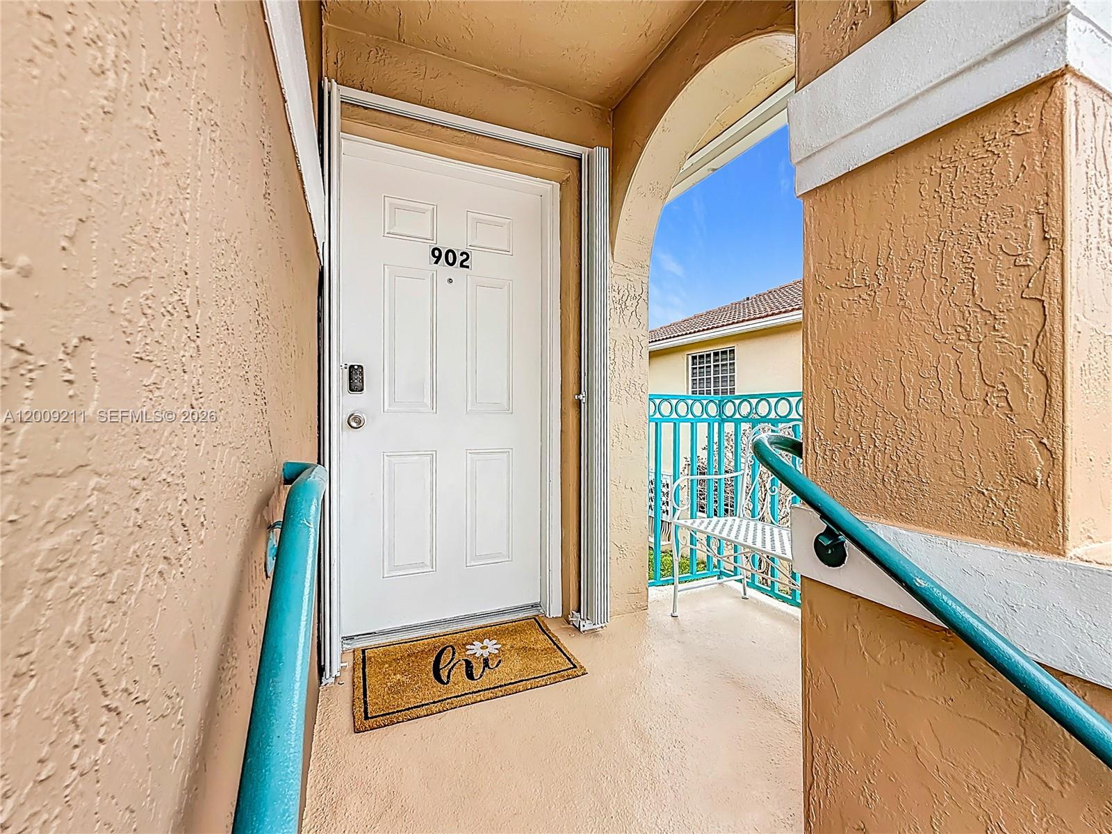 LAGO LINDO TOWNVILLAS CON - Residential