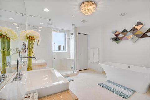 Tiny photo for 17111 Biscayne Blvd #2008, North Miami Beach, FL 33160 (MLS # A12001007)