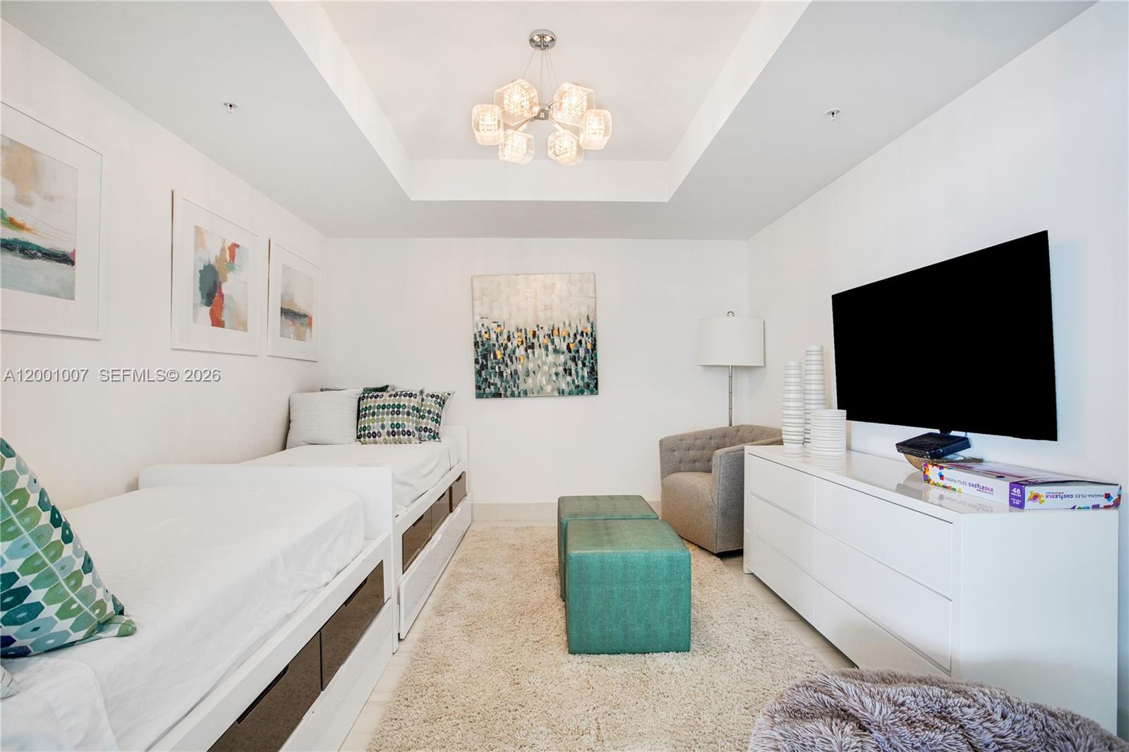 MARINA PALMS RESIDENCES S - Residential