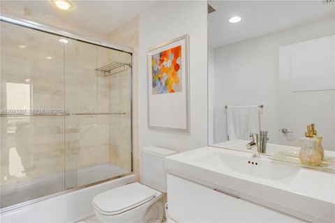 Tiny photo for 17111 Biscayne Blvd #2008, North Miami Beach, FL 33160 (MLS # A12001007)
