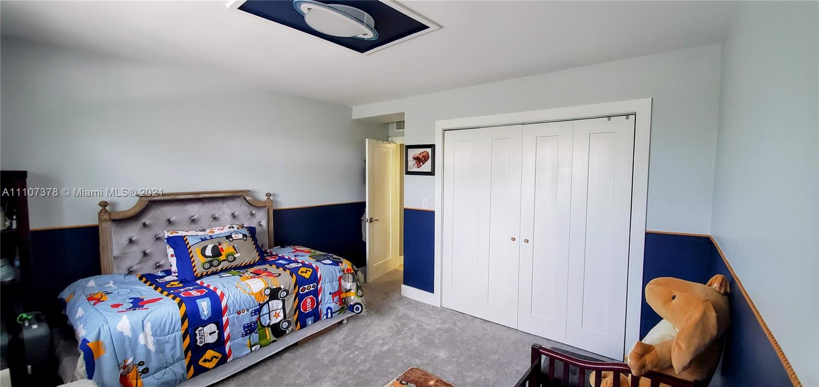 KEY BISCAYNE VI CONDO - Residential