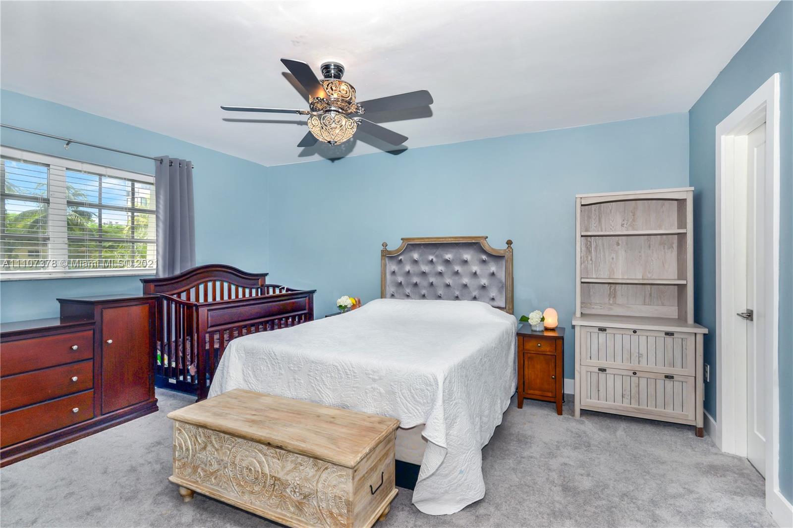 KEY BISCAYNE VI CONDO - Residential