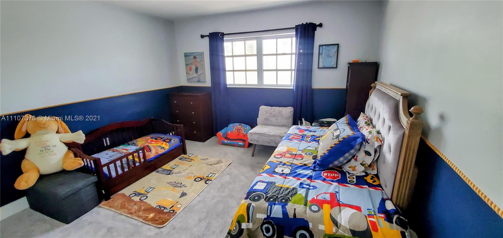 KEY BISCAYNE VI CONDO - Residential